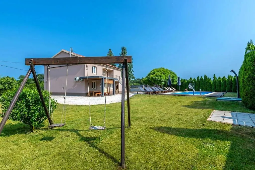 Large Apartment In Central Istria With Private Pool Pulici Croatia